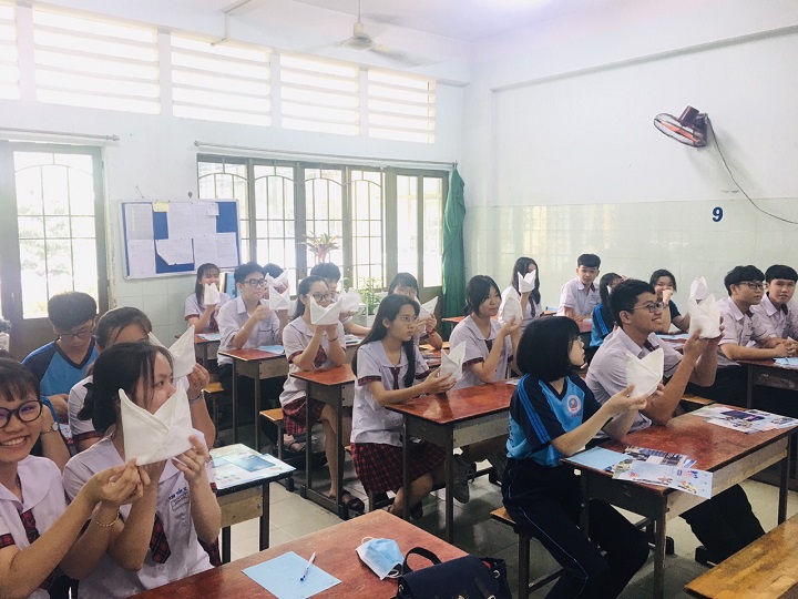 truong-dan-lap-uy-tin-quan-9