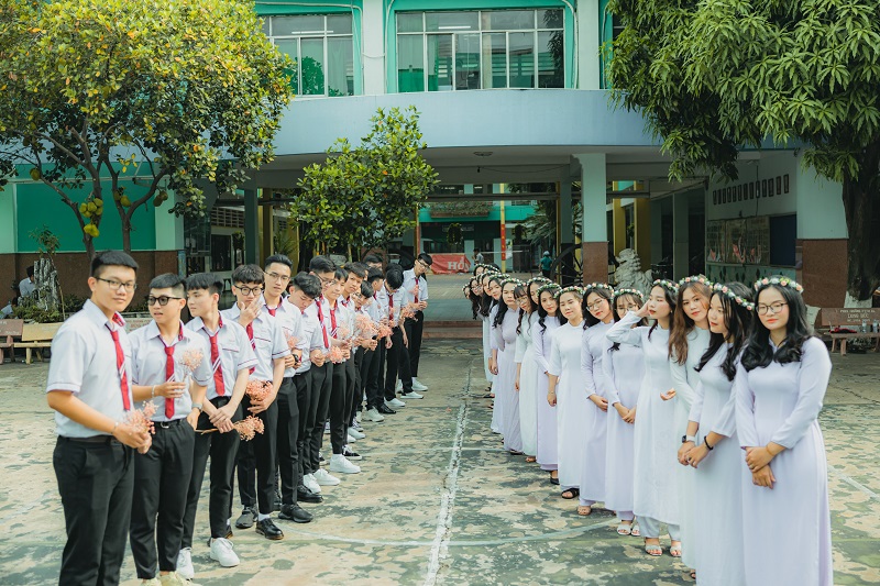 tuyen-sinh-truong-noi-tru-tan-phu